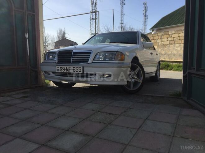 Mercedes C 230 1999, 135,000 km - 2.3 l - Bakı