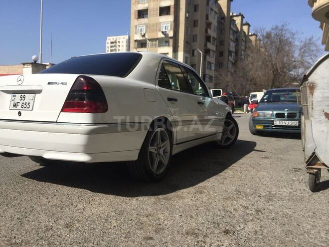 Mercedes C 230 1999, 135,000 km - 2.3 l - Bakı