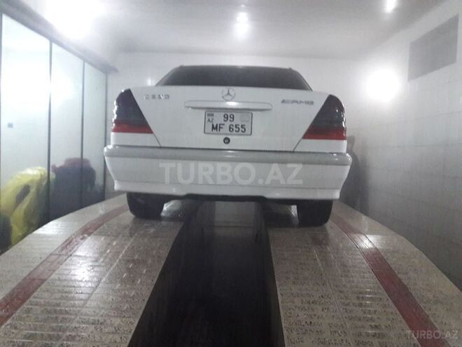 Mercedes C 230 1999, 135,000 km - 2.3 l - Bakı