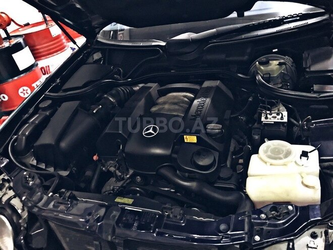 Mercedes E 240 2000, 214,000 km - 2.4 л - Bakı