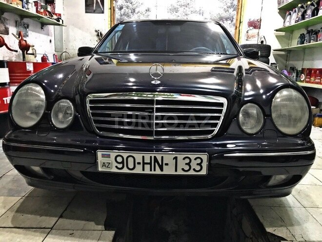 Mercedes E 240 2000, 214,000 km - 2.4 л - Bakı