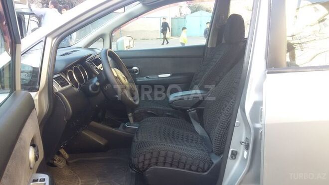 Nissan Tiida 2004, 230,000 km - 1.5 л - Bakı