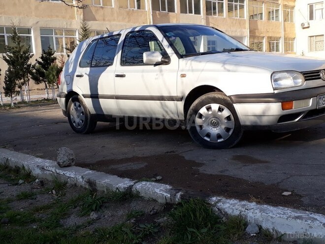 Volkswagen Golf 1997, 234,125 km - 2.0 l - Sumqayıt