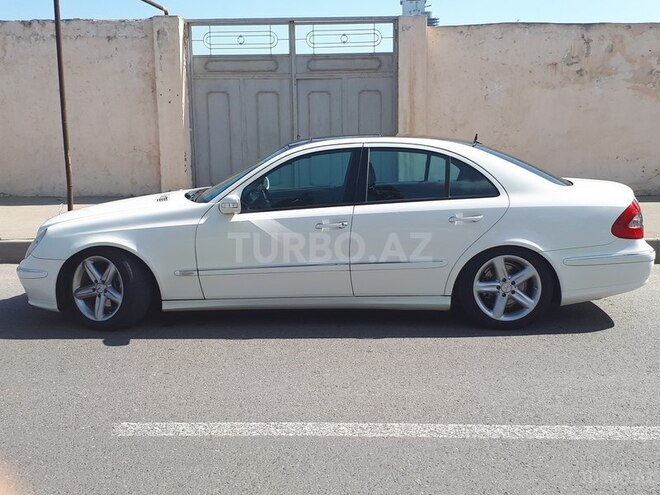 Mercedes E 320 2003, 185,000 km - 3.2 l - Bakı