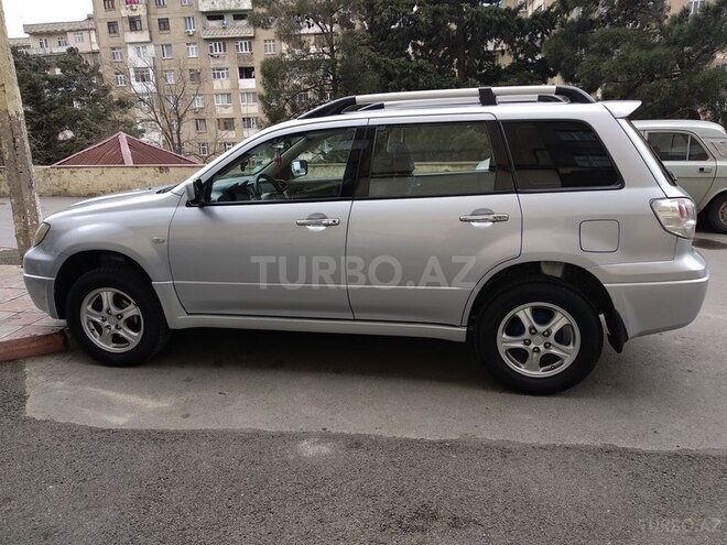 Mitsubishi Outlander 2003, 297,000 km - 2.4 l - Bakı