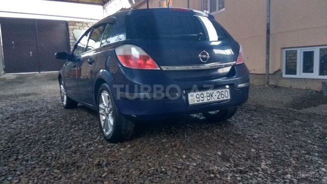 Opel Astra 2006, 300,000 km - 1.4 l - Tovuz