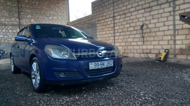 Opel Astra 2006, 300,000 km - 1.4 l - Tovuz