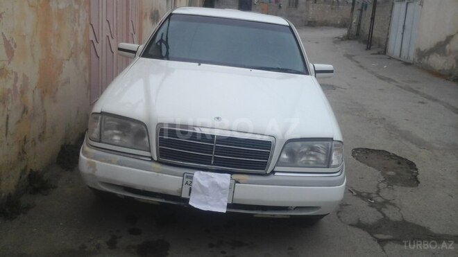 Mercedes C 220 1995, 314,000 km - 2.2 l - Bakı
