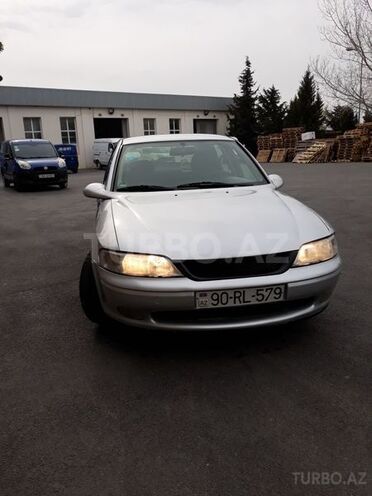 Opel Vectra 1999, 290,000 km - 1.8 l - Bakı