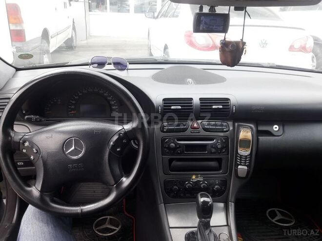Mercedes C 220 2003, 357,000 km - 2.2 l - Bakı