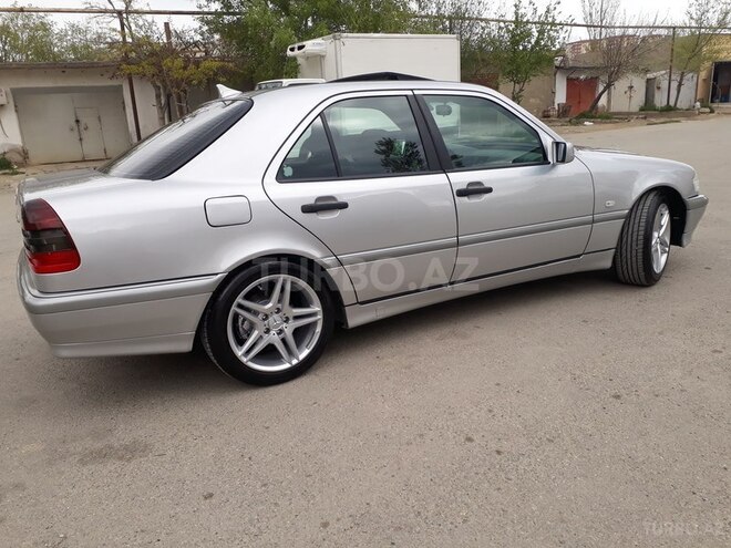 Mercedes C 240 1998, 290,000 km - 2.4 л - Bakı