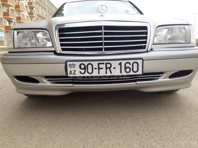 Mercedes C 240 1998, 290,000 km - 2.4 л - Bakı