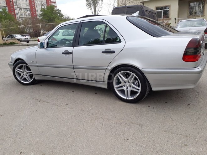 Mercedes C 240 1998, 290,000 km - 2.4 л - Bakı