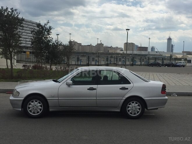 Mercedes C 240 1998, 218,000 km - 2.4 л - Bakı
