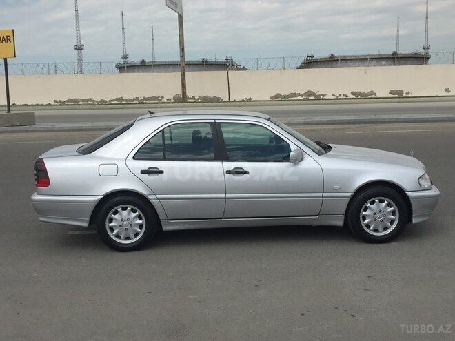 Mercedes C 240 1998, 218,000 km - 2.4 л - Bakı