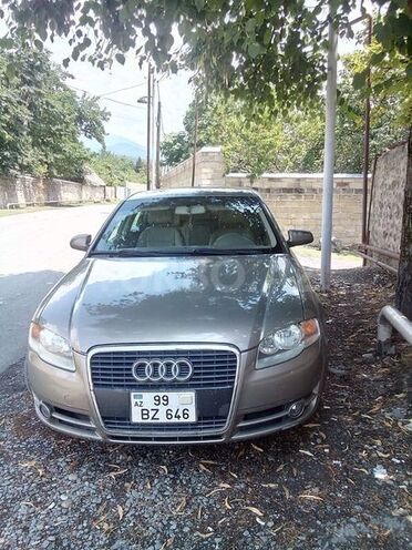 Audi A4 2005, 190,000 km - 2.0 l - Balakən
