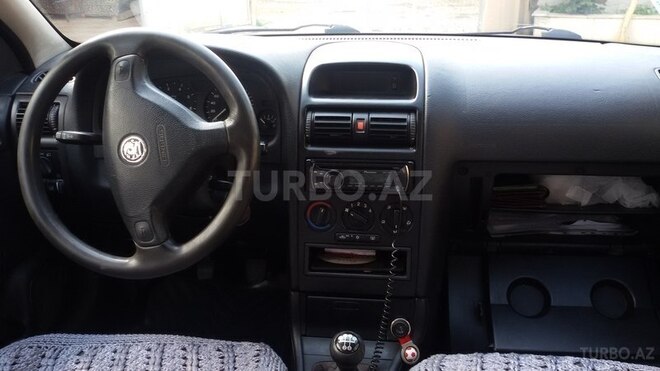 Opel Astra 2000, 340,000 km - 1.6 л - Qazax
