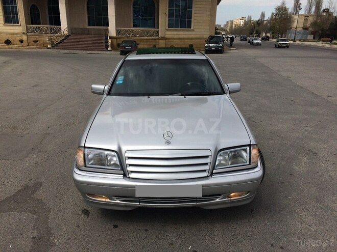 Mercedes C 230 1999, 204,000 km - 2.3 l - Bakı