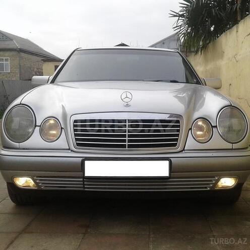 Mercedes E 230 1997, 280,000 km - 2.3 l - Beyləqan