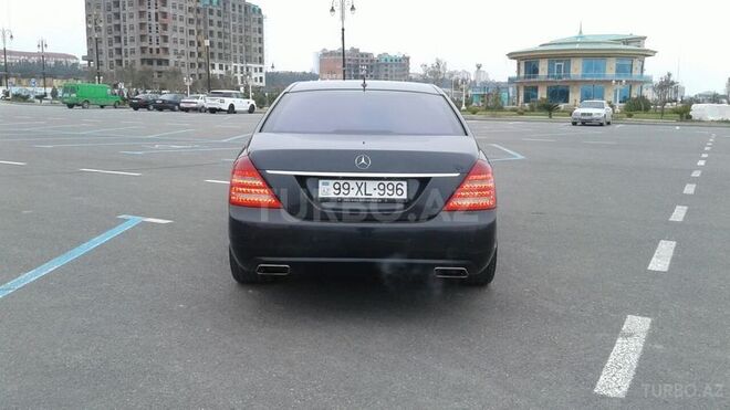Mercedes S 500 2011, 89,200 km - 4.7 л - Sumqayıt