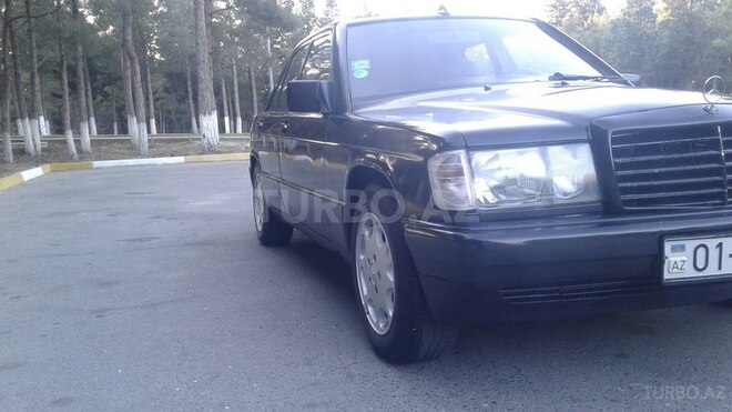 Mercedes 190 1992, 325,123 km - 1.8 l - Sumqayıt