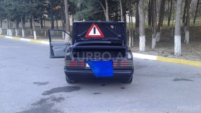 Mercedes 190 1992, 325,123 km - 1.8 l - Sumqayıt