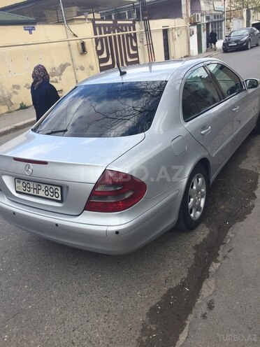 Mercedes E 220 2006, 163,100 km - 2.2 l - Bakı