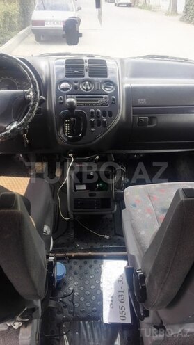 Mercedes  2002, 261,027 km - 2.2 l - Bakı
