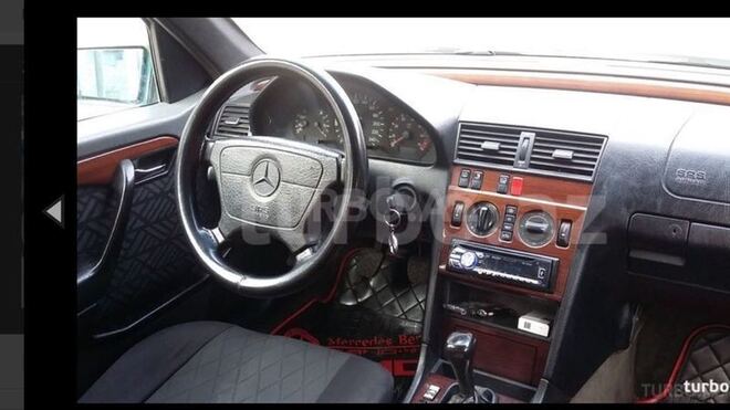 Mercedes C 220 1995, 756,600 km - 2.2 l - Quba
