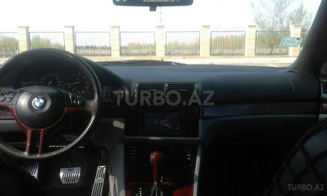 BMW 523 1997, 418,600 km - 2.5 л - Yevlax