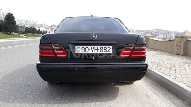 Mercedes E 280 1998, 302,000 km - 2.8 l - Bakı