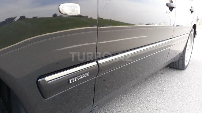 Mercedes E 280 1998, 302,000 km - 2.8 l - Bakı