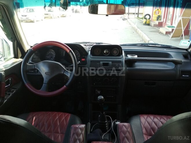 Mitsubishi Pajero 1997, 280,000 km - 2.8 л - Qusar