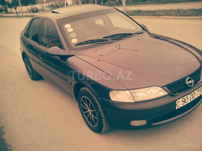 Opel Vectra 1996, 191,000 km - 1.6 л - Sumqayıt