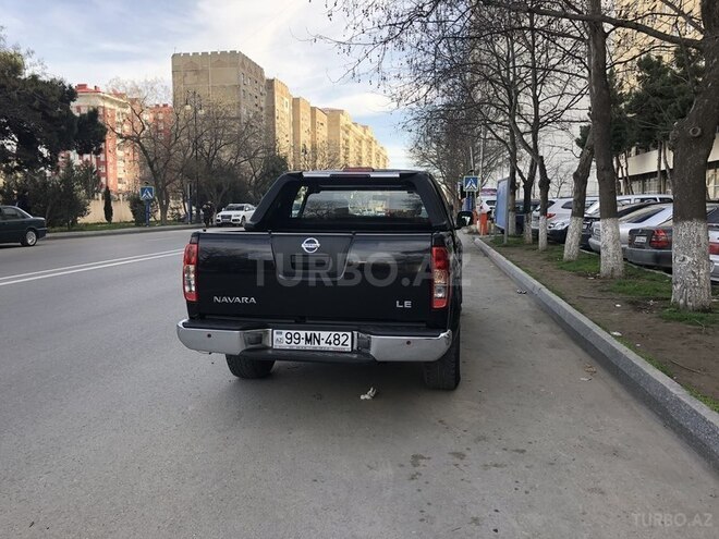 Nissan Navara 2014, 96,500 km - 2.5 л - Bakı