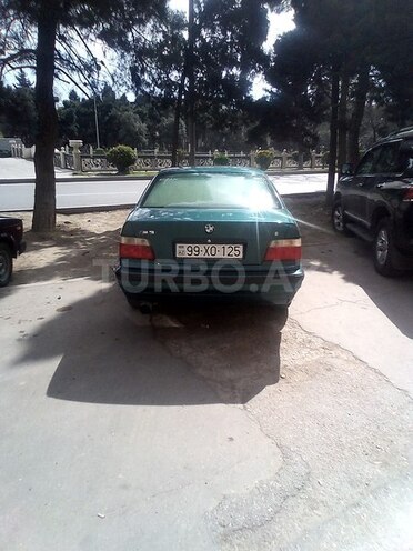 BMW 318 1992, 250,000 km - 1.8 л - Bakı