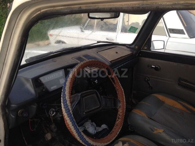 Moskvich 412 1992, 300,000 km - 1.5 л - Neftçala