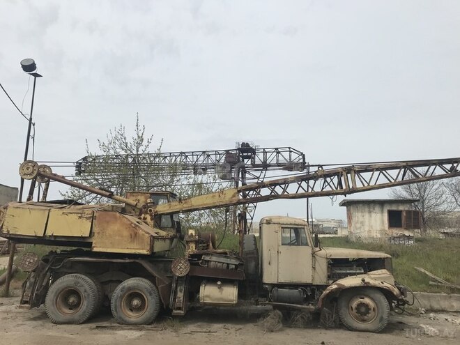KrAZ  1986, 100,000 km - 15.0 l - Bakı