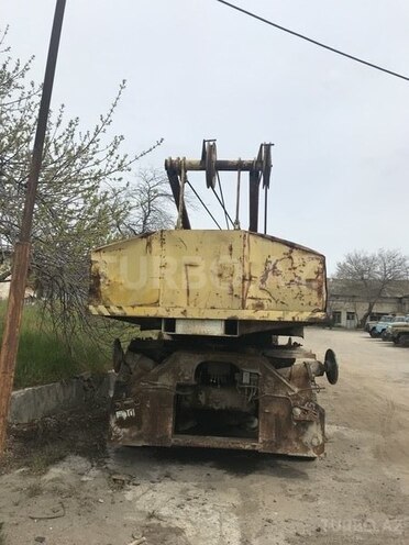 KrAZ  1986, 100,000 km - 15.0 l - Bakı