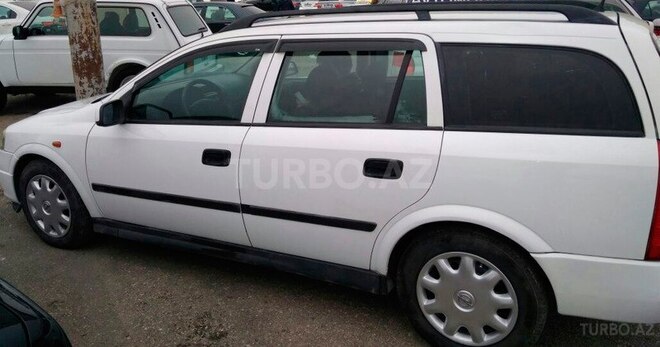 Opel Astra 1998, 215,000 km - 1.8 л - Bakı