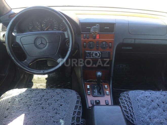 Mercedes C 200 1995, 450,000 km - 2.0 l - Bakı