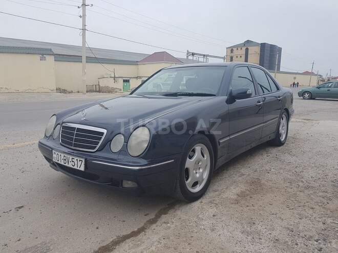 Mercedes E 240 2001, 317,888 km - 2.6 l - Bakı