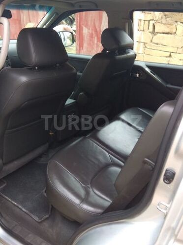 Nissan Pathfinder 2008, 150,000 km - 2.5 л - Bakı