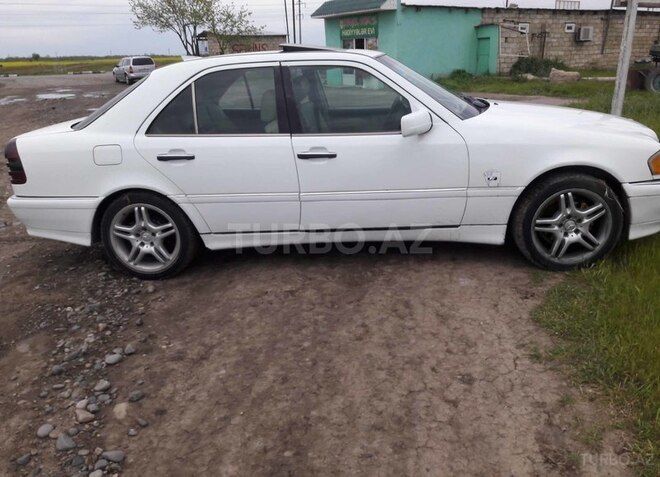 Mercedes C 220 1996, 640,000 km - 2.2 l - Cəbrayıl