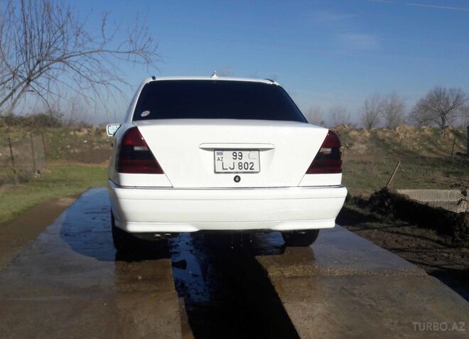 Mercedes C 220 1996, 640,000 km - 2.2 l - Cəbrayıl