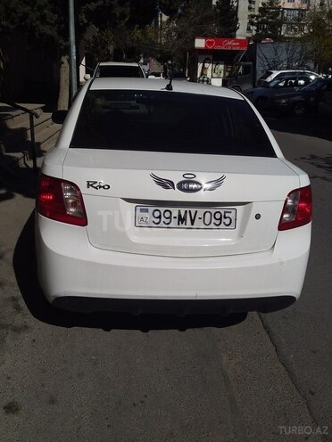 Kia Rio 2011, 175,000 km - 1.4 l - Bakı