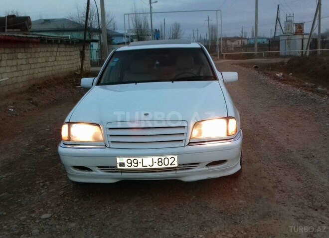 Mercedes C 220 1996, 640,000 km - 2.2 l - Cəbrayıl