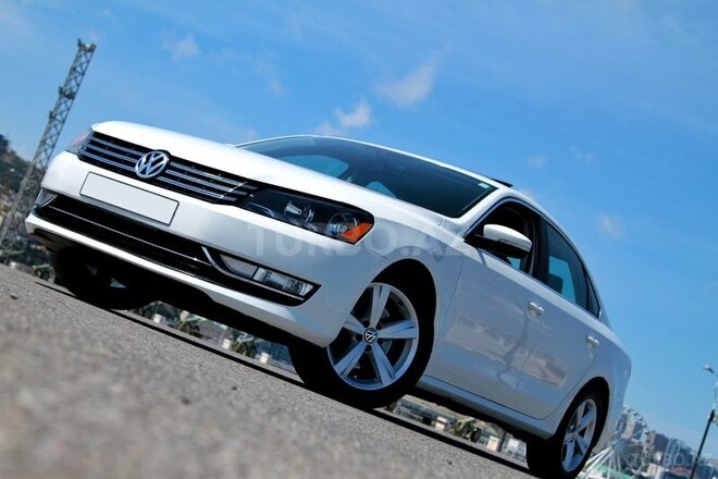 Volkswagen Passat 2012, 70,000 km - 2.5 l - Bakı