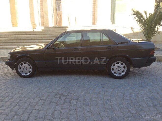 Mercedes 190 1991, 325,000 km - 1.8 l - Bakı
