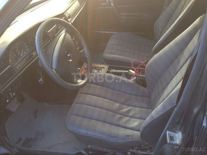 Mercedes 190 1991, 325,000 km - 1.8 l - Bakı